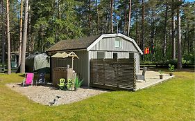 Vackert Hem I Åhus Med Wifi